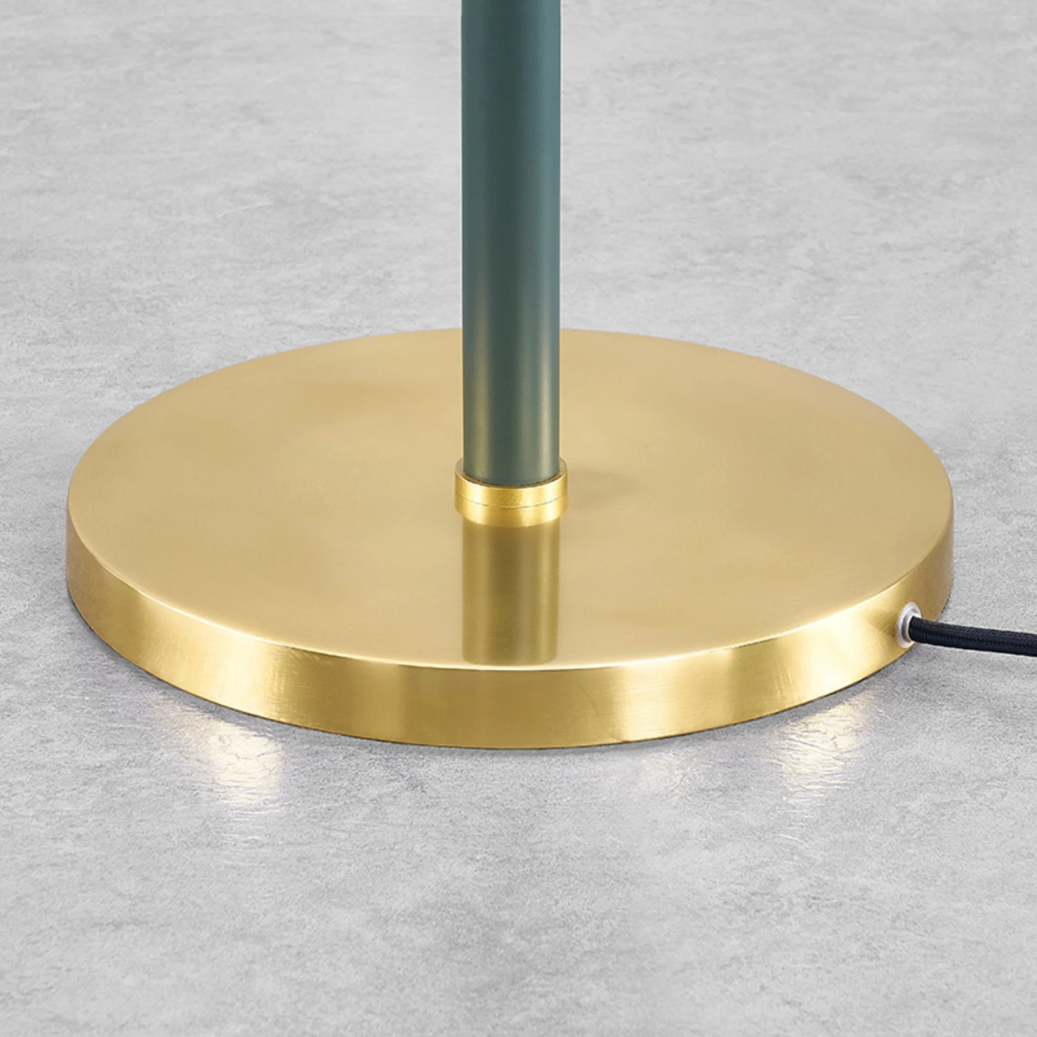 Georgann Floor Lamp 5 Georgann Floor Lamp - Image 5