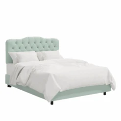 Laramie Bed 14 Laramie Bed -Famous Furniture Store 27 1e01c977 7e06 4a04 b84e 6d7f5744e840