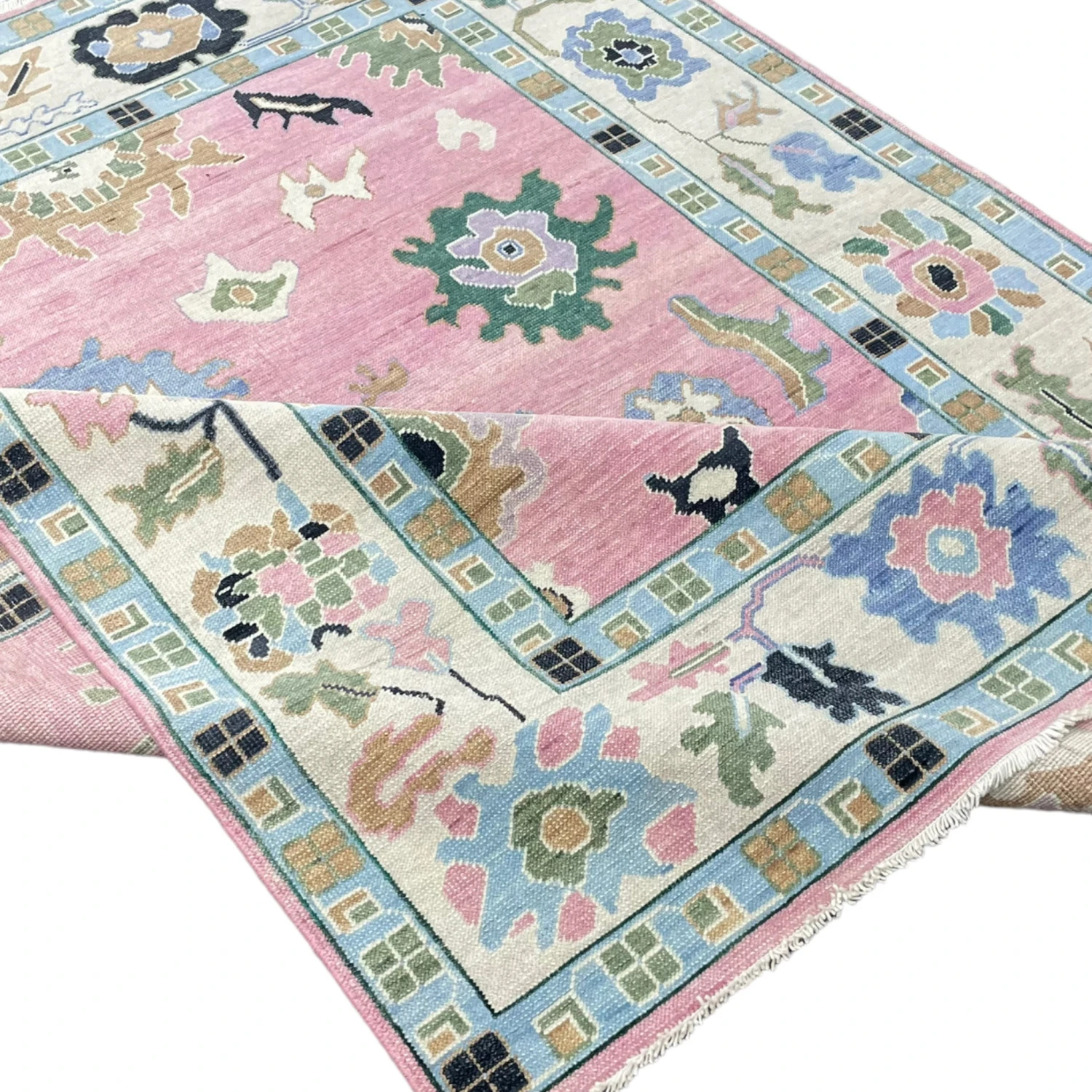 Amelia Oushak Rug In Blush 4 Amelia Oushak Rug In Blush - Image 4