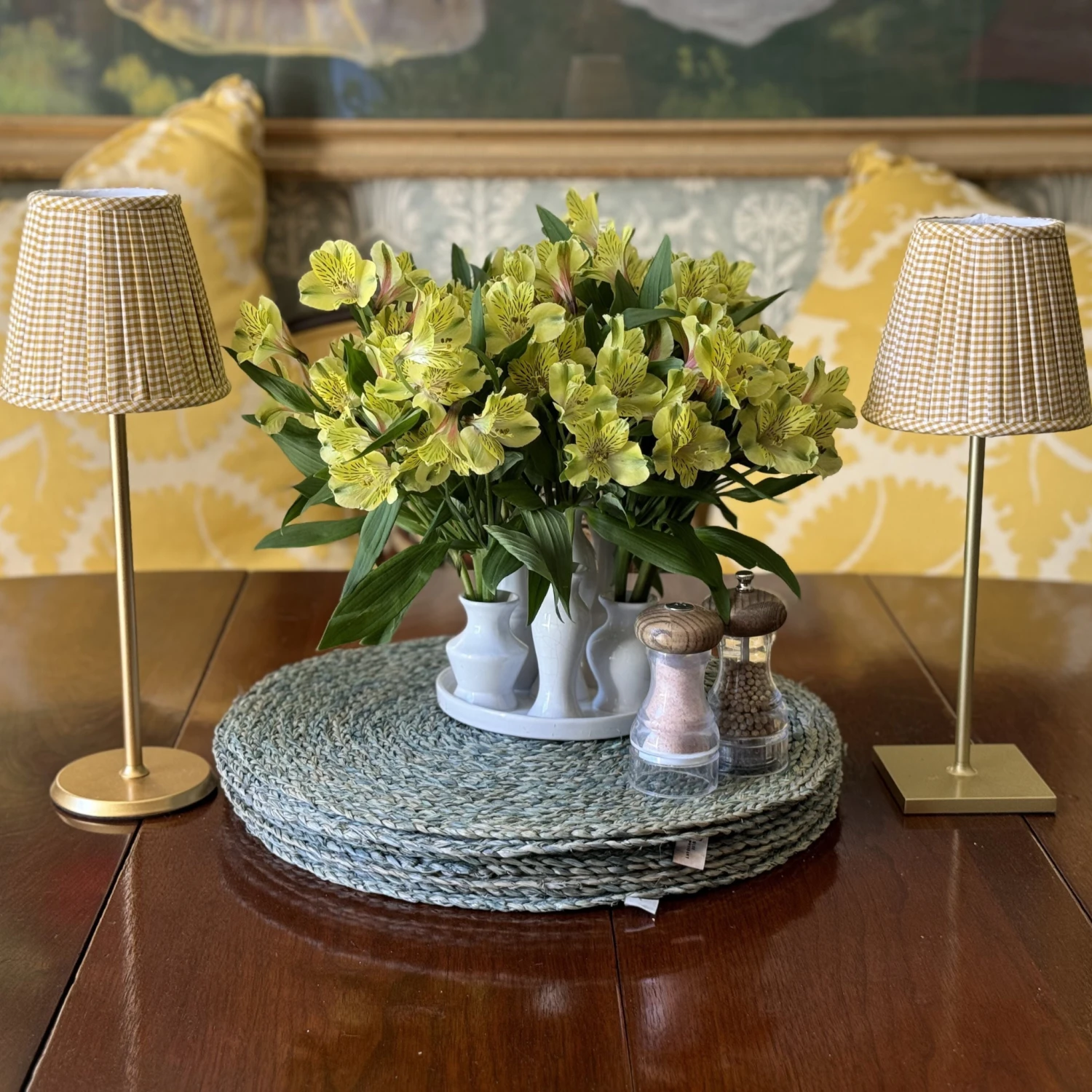 Gingham Small Cordless Shade Cover (Empire In Gold) 2 Gingham Small Cordless Shade Cover (Empire In Gold) - Image 2