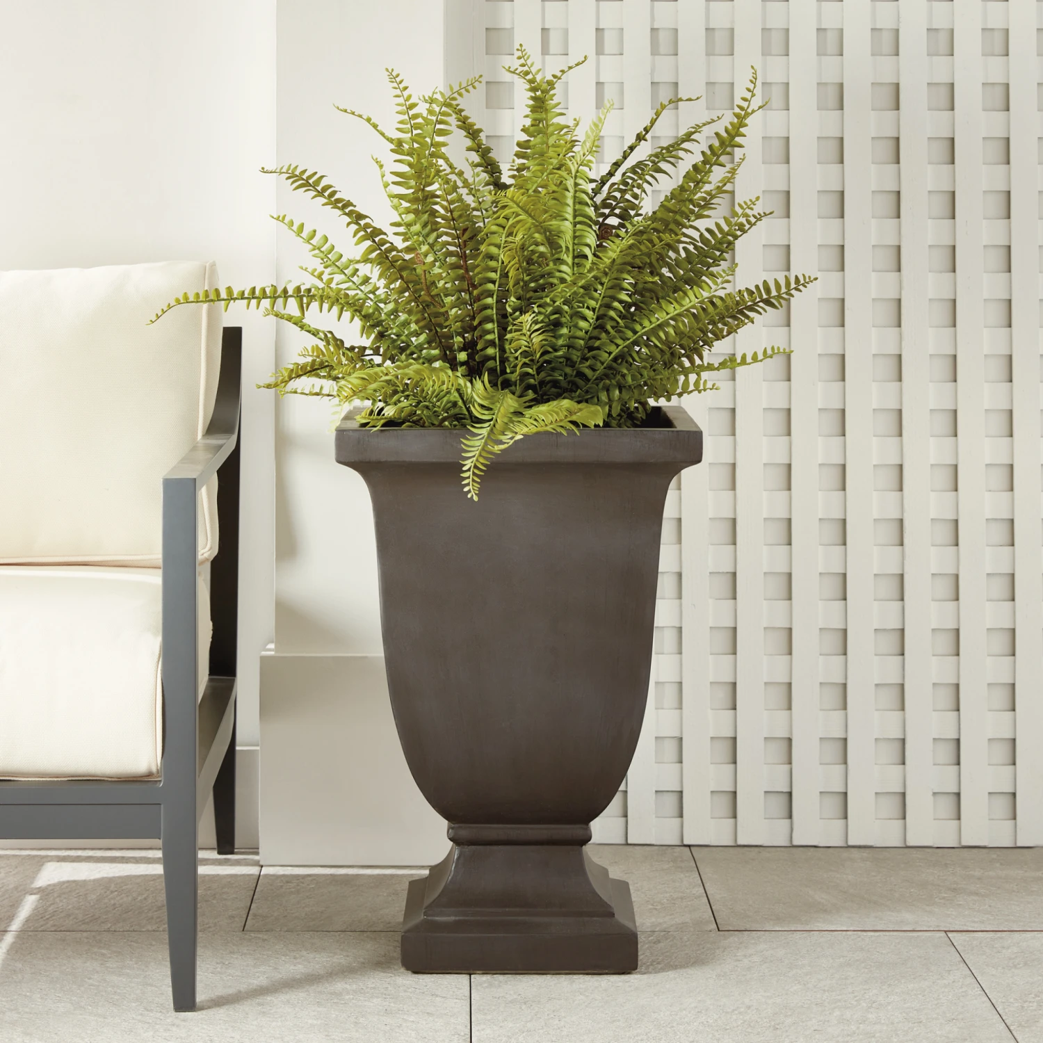 Large Fibreclay Beckett Square Footed Planter 2 Large Fibreclay Beckett Square Footed Planter - Image 2