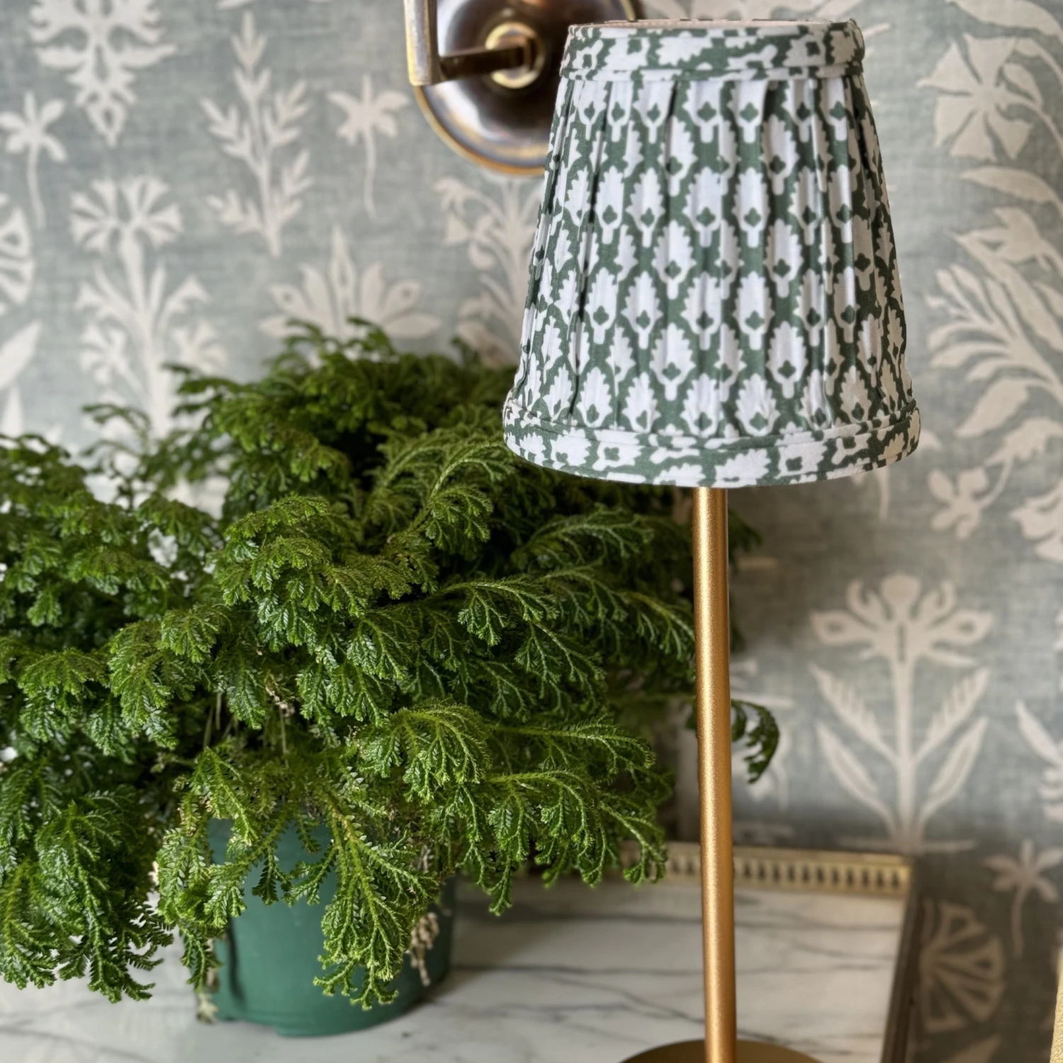 Small Fabric Cordless Shade Cover In 851 Green 4 Small Fabric Cordless Shade Cover In 851 Green - Image 4