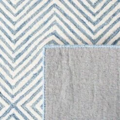 Safavieh Blue & White Hand Tufted Geometric Patterned Wool Area Rug -Famous Furniture Store blue and white hand tufted geometric patterned wool area rug rugs the well appointed house 3