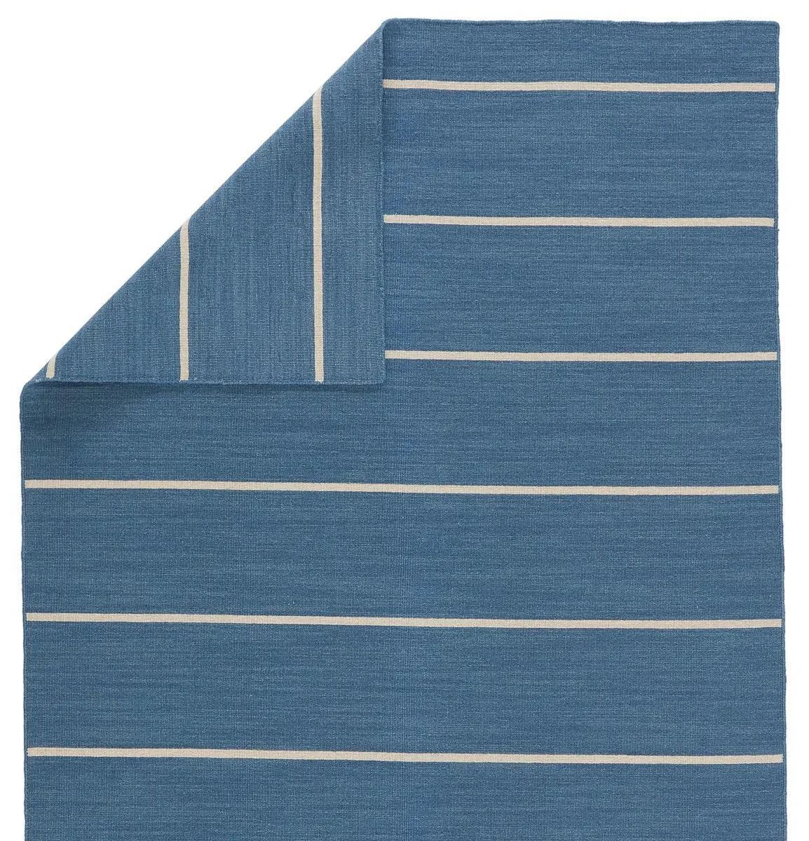 Coastal Shores Area Rug In Blue And White 4 Coastal Shores Area Rug In Blue And White - Image 4
