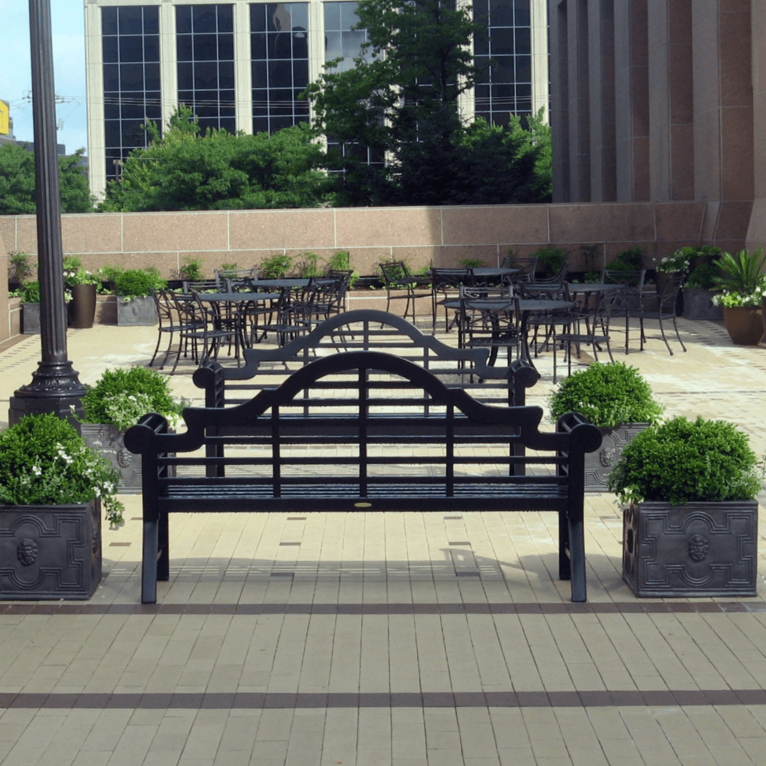 Elizabethan Outdoor Square Garden Planter 6 Elizabethan Outdoor Square Garden Planter - Image 6