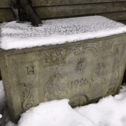 Medieval Garden Tank Fountain 7 Medieval Garden Tank Fountain -Famous Furniture Store medieval garden tank fountain fountains the well appointed house 4