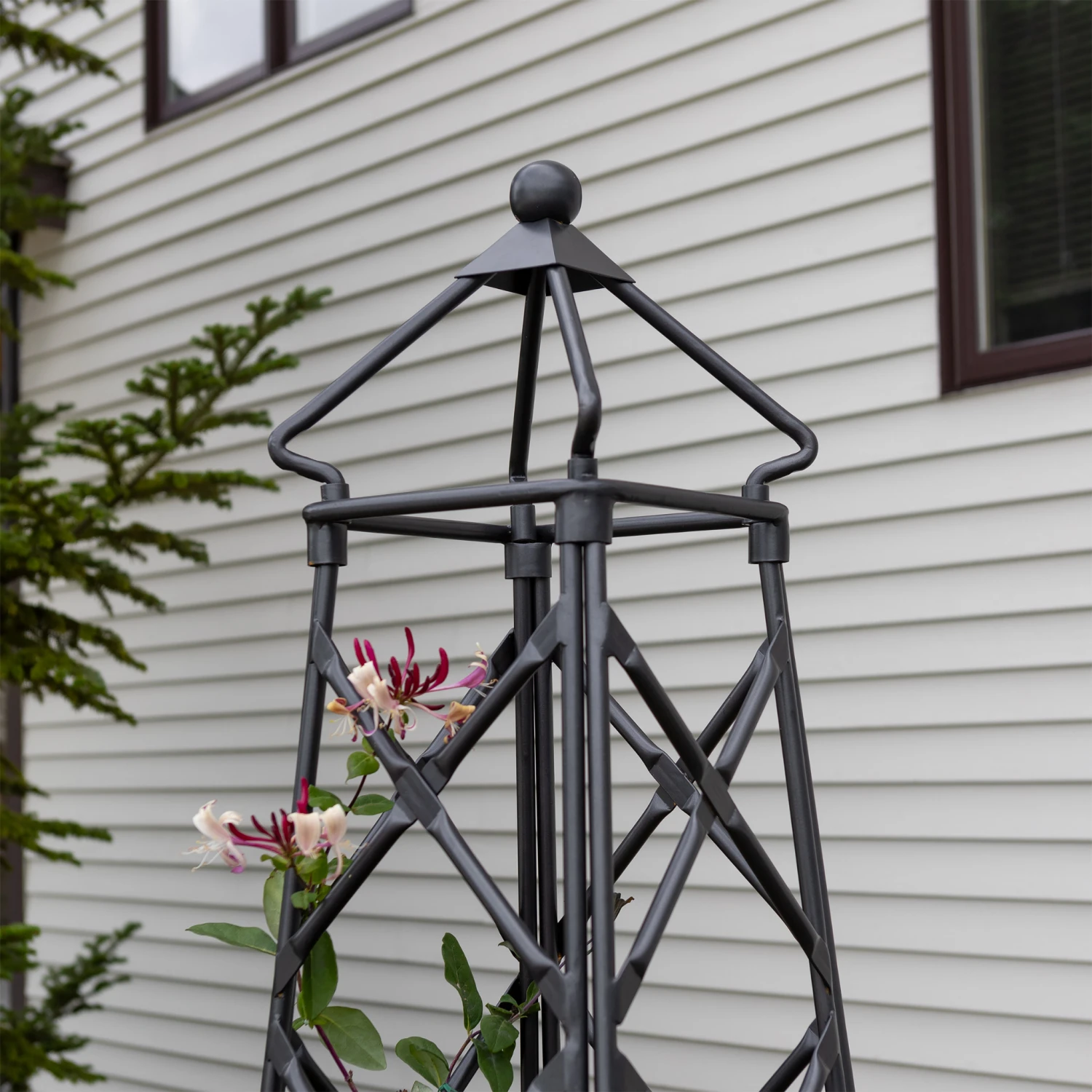 Lattice Garden Obelisk 4 Lattice Garden Obelisk - Image 4