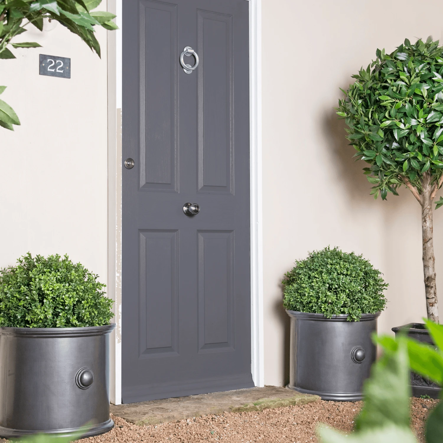 Trafalgar Garden Planter 2 Trafalgar Garden Planter - Image 2