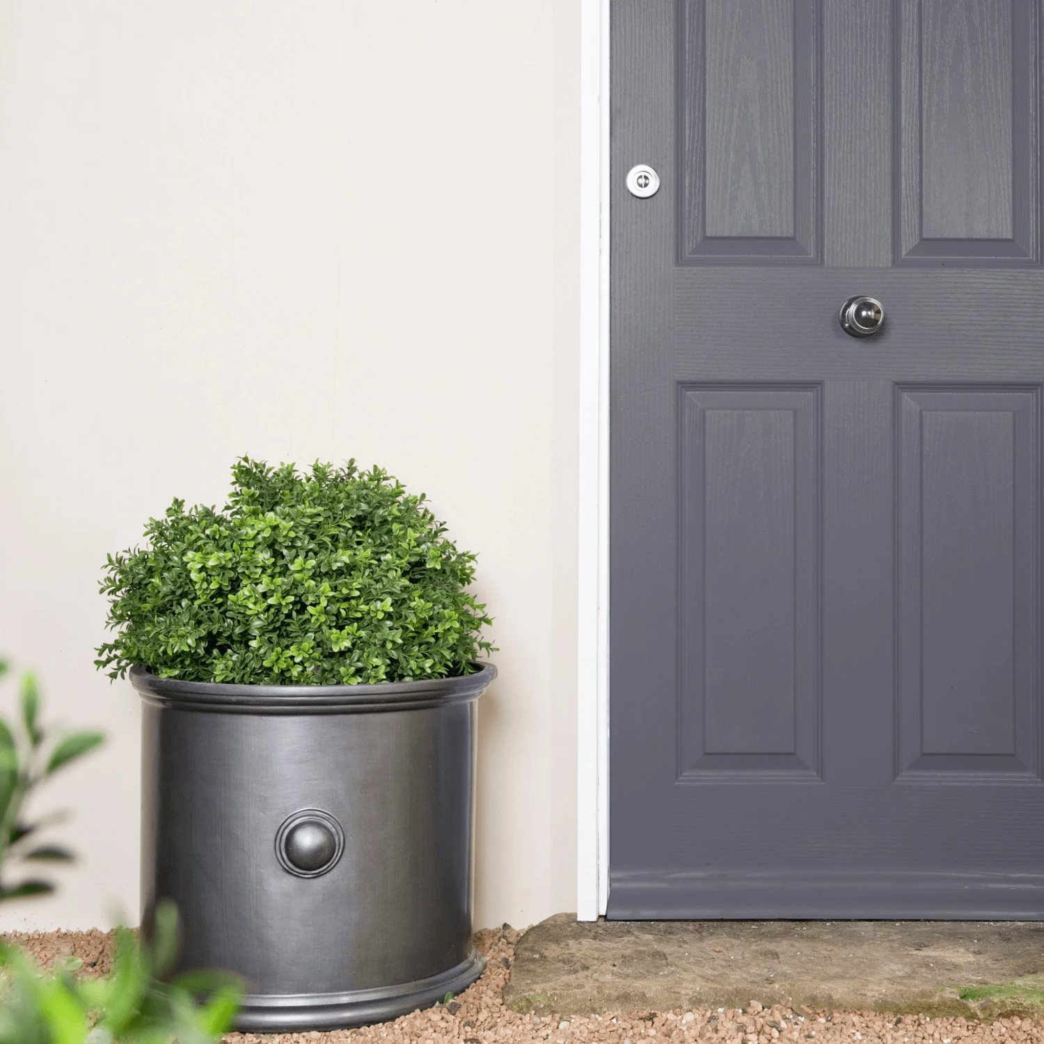 Trafalgar Garden Planter 3 Trafalgar Garden Planter - Image 3