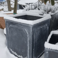 William Traditional Garden Planter 22 William Traditional Garden Planter -Famous Furniture Store william traditional garden planter outdoor planters the well appointed house 11